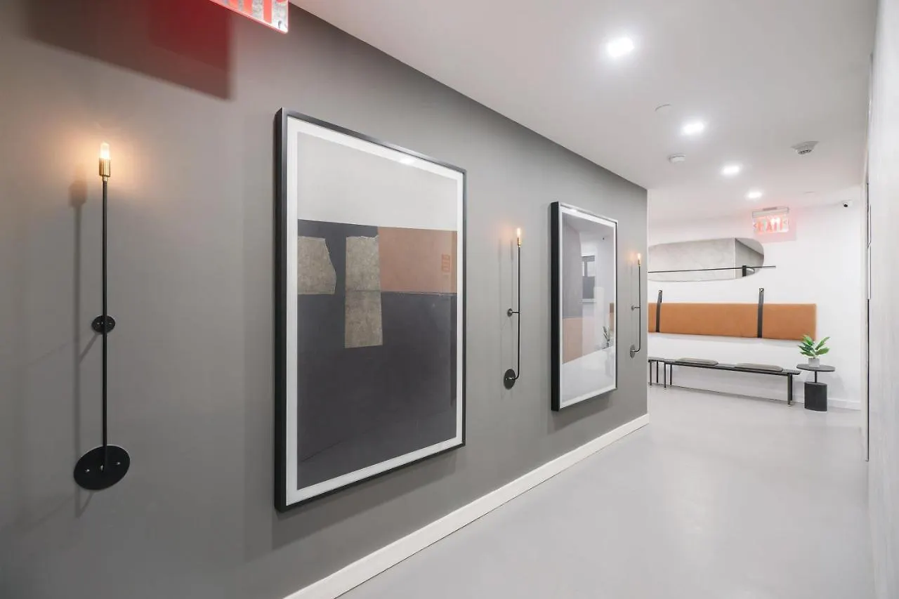 펜션 Luxe Studio Suite In Upper East Side With Charming Juliet Balcony 뉴욕