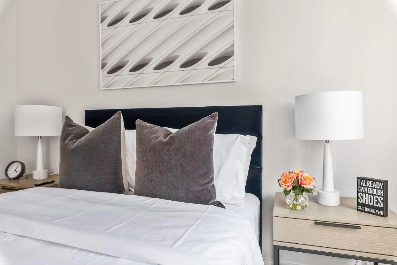 Luxe Studio Suite In Upper East Side With Charming Juliet Balcony 뉴욕 0*,  미국